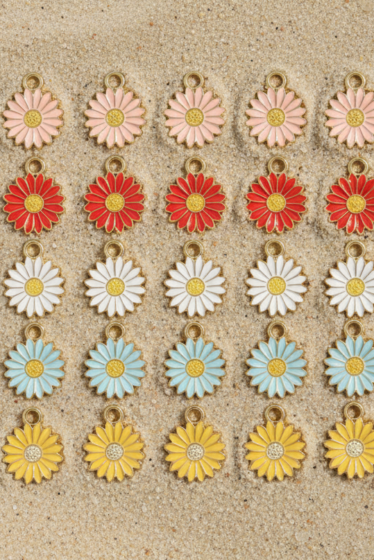 Daisy Charm